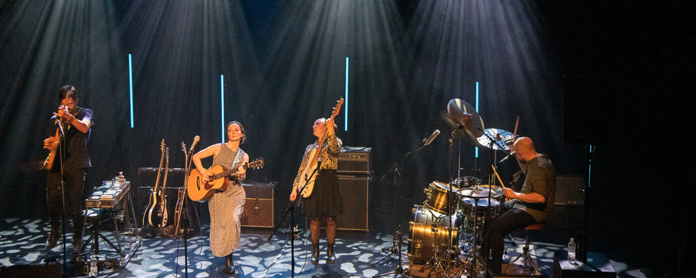 Hollow Hearts in concert: kulturkoller